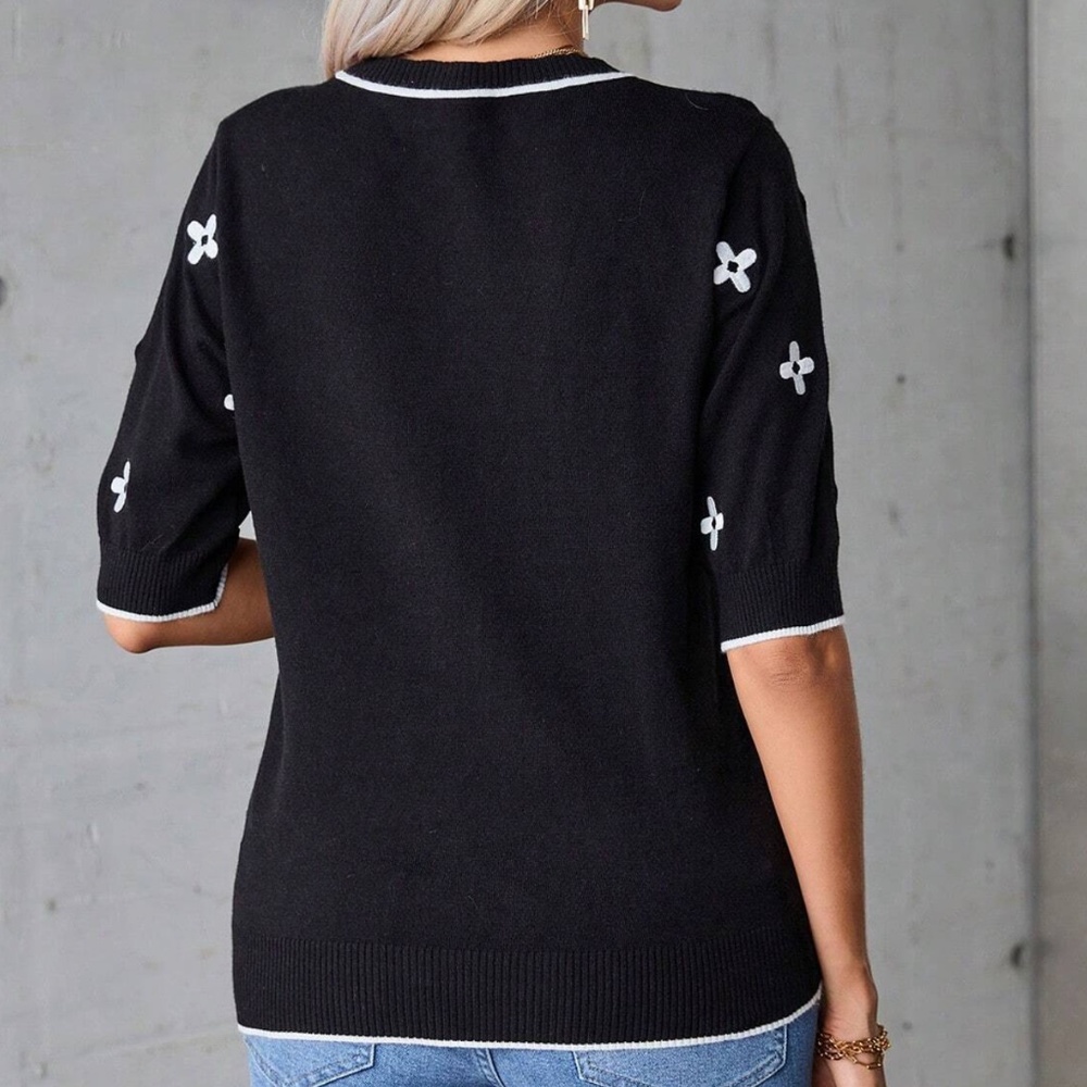Classic Floral Print Puff Sleeve Top - Picture 11 of 12
